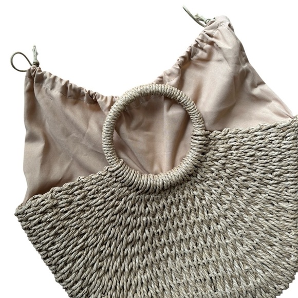 Summer Rattan Top Handle Bag - Picture 2 of 4